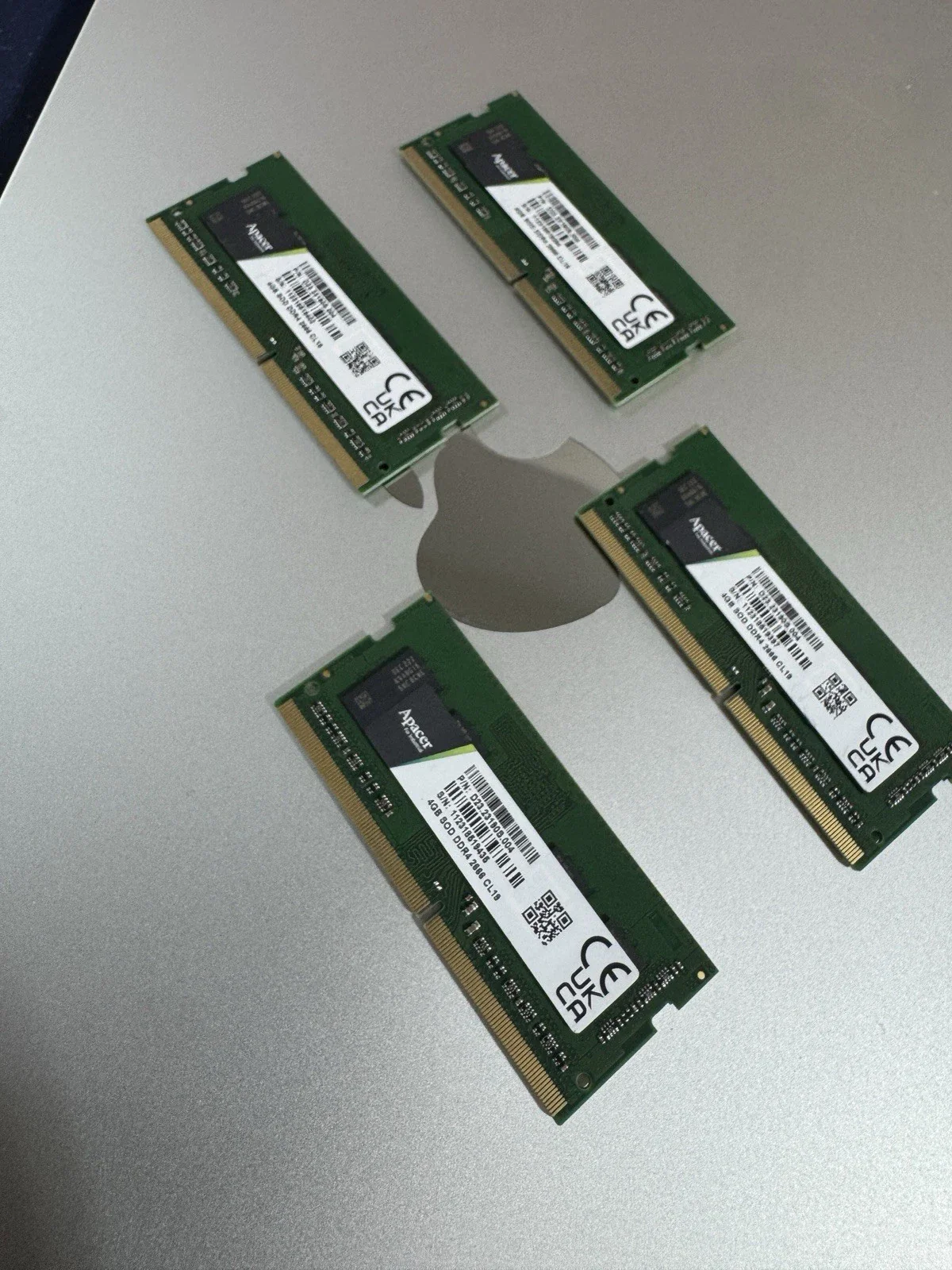 Apacer DDR4 4GB Laptop RAM 2666MHZ PC4-21300 260 PIN SODIMM CL19 - Image 4